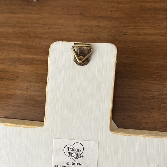 Vintage Precious Moments Children's Cross Baptism Christening Gift Nursery Faith - Picture 4 of 10